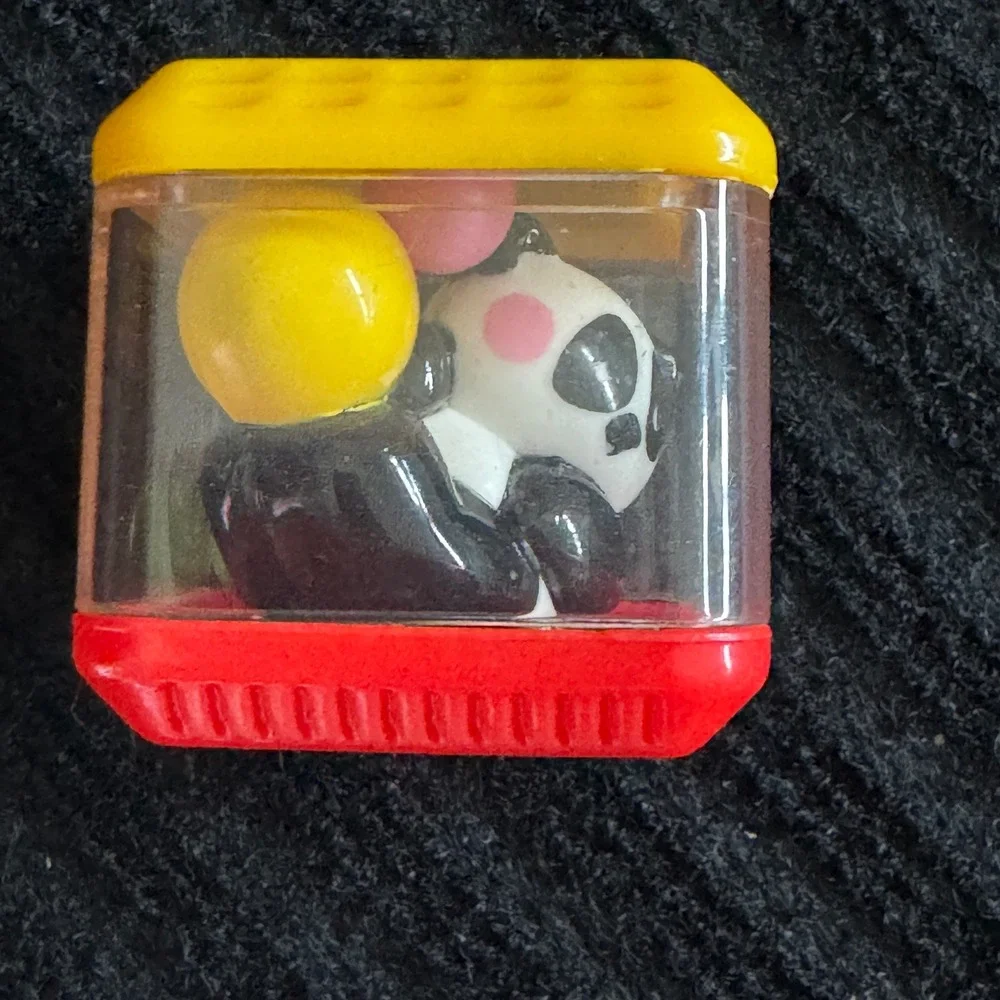 Fisher Price‎ Peek-a-Boo Block Panda Bear with Balls Yellow Red Vintage Toy